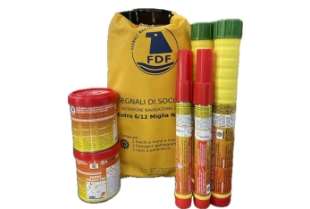 Kits de cohetes de señales de rescate dentro de las 12 millas